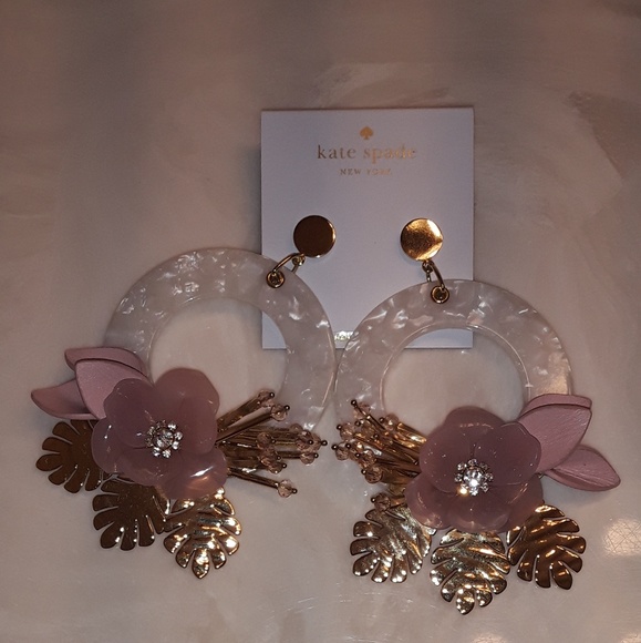 kate spade Jewelry - Kate spade pearl white pink (Firm price)